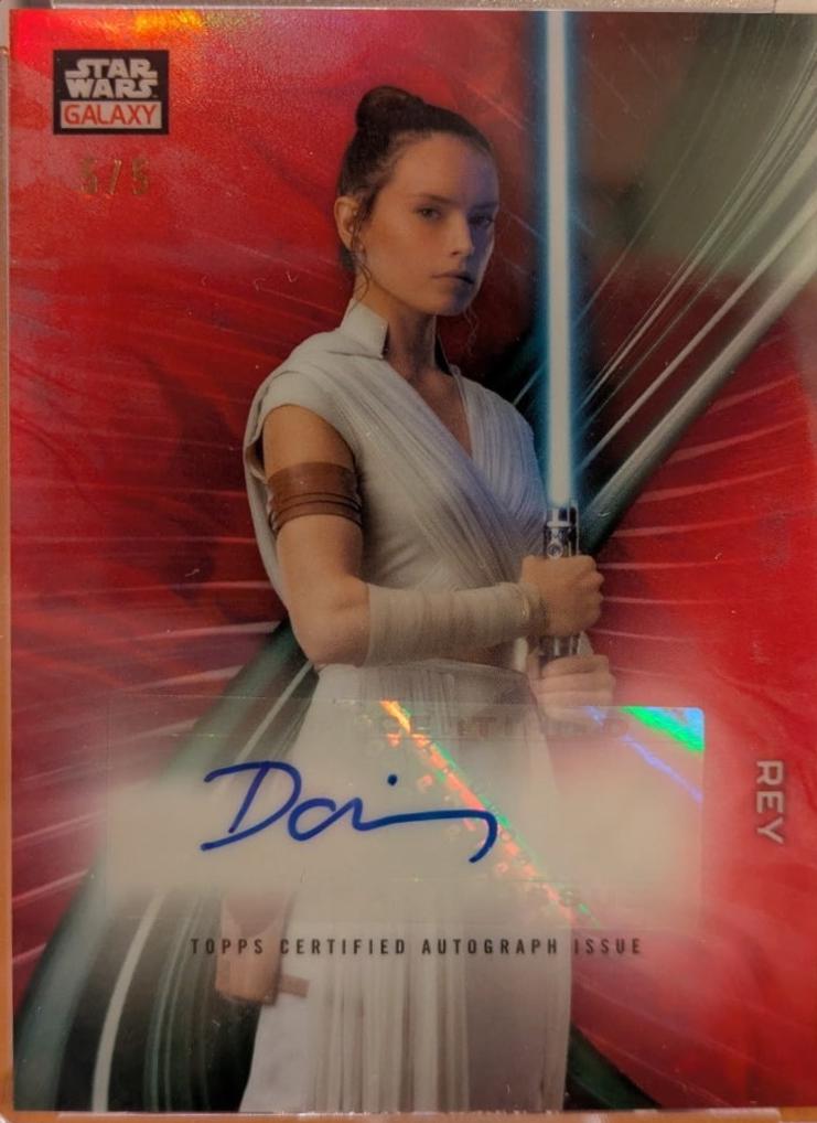 Daisy Ridley as Rey [Red] #GA-DR