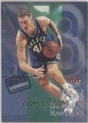 Dirk Nowitzki #5 YT Basketball Cards 2000 Ultra Year 3
