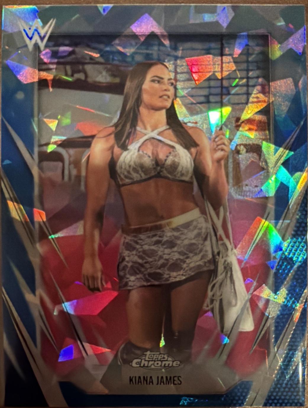 Kiana James #82