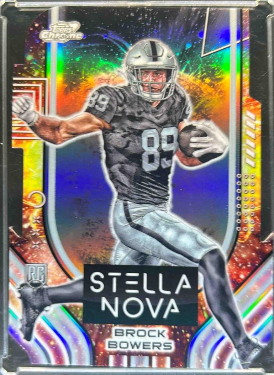 Brock Bowers #STN-13 Football Cards 2024 Topps Cosmic Chrome Stella Nova