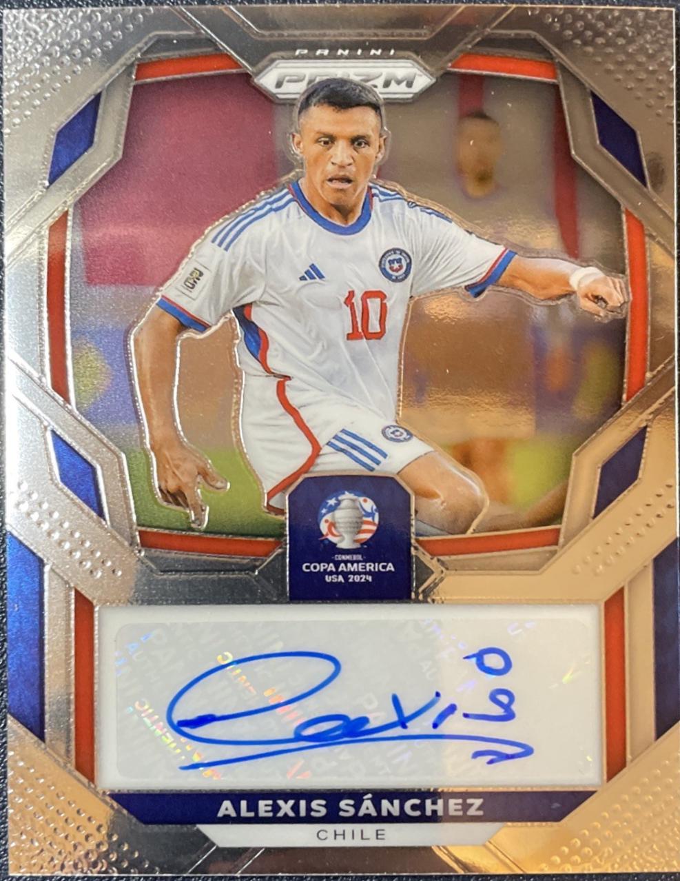 Alexis Sanchez #16 Soccer Cards 2024 Panini Prizm Copa America Signature