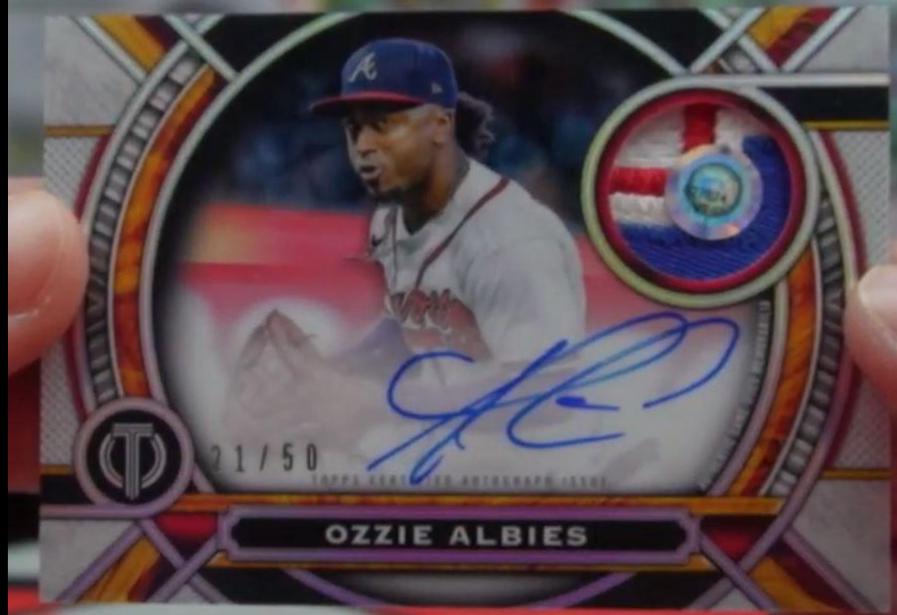 Ozzie Albies #AP-OA Baseball Cards 2023 Topps Tribute Autograph Patches