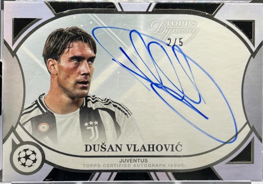 Dusan Vlahovic #DAV-DV2 2024 Topps Dynasty UEFA Autograph