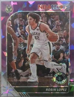 Robin Lopez
