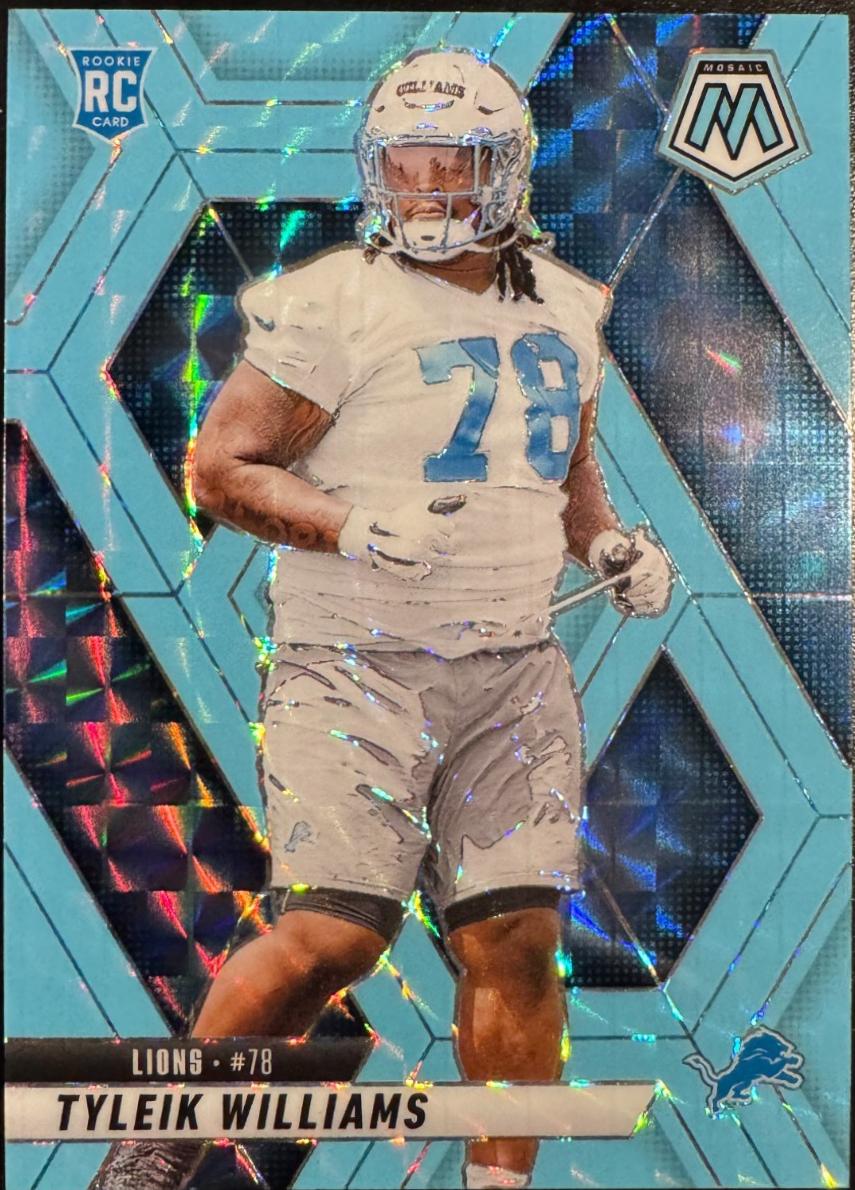 Tyleik Williams [Mosaic Blue Fluorescent] #397