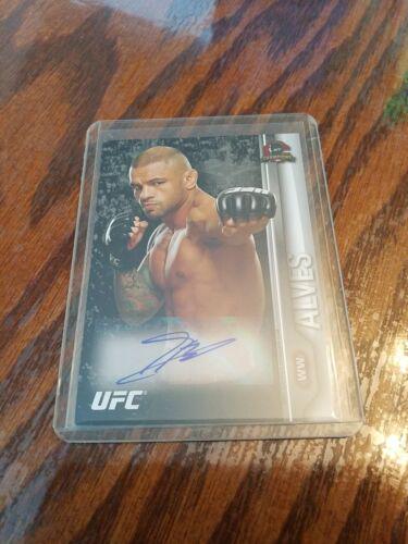 Thiago Alves #FA-TA Ufc Cards 2015 Topps UFC Champions Autographs