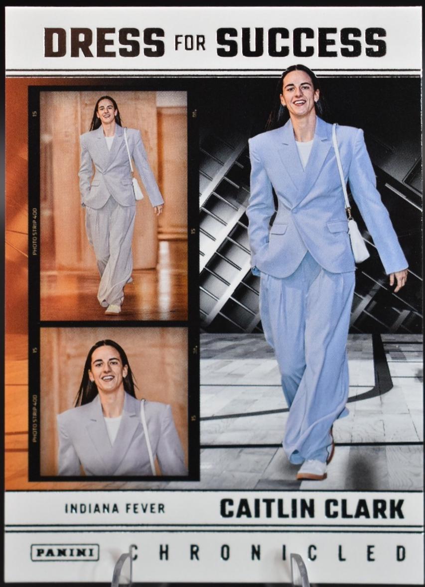 Caitlin Clark #70 2025 Panini Caitlin Clark Chronicled Basketball
