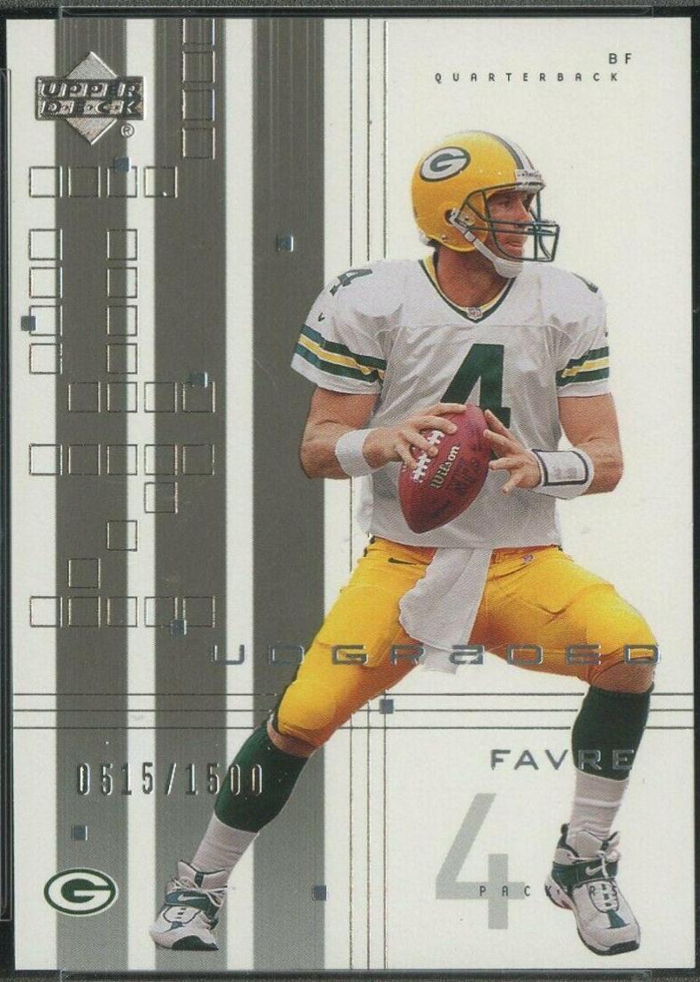 Brett Favre #30 Football Cards 2000 Upper Deck Graded