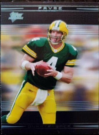 Brett Favre #6 Football Cards 2007 Topps Performance