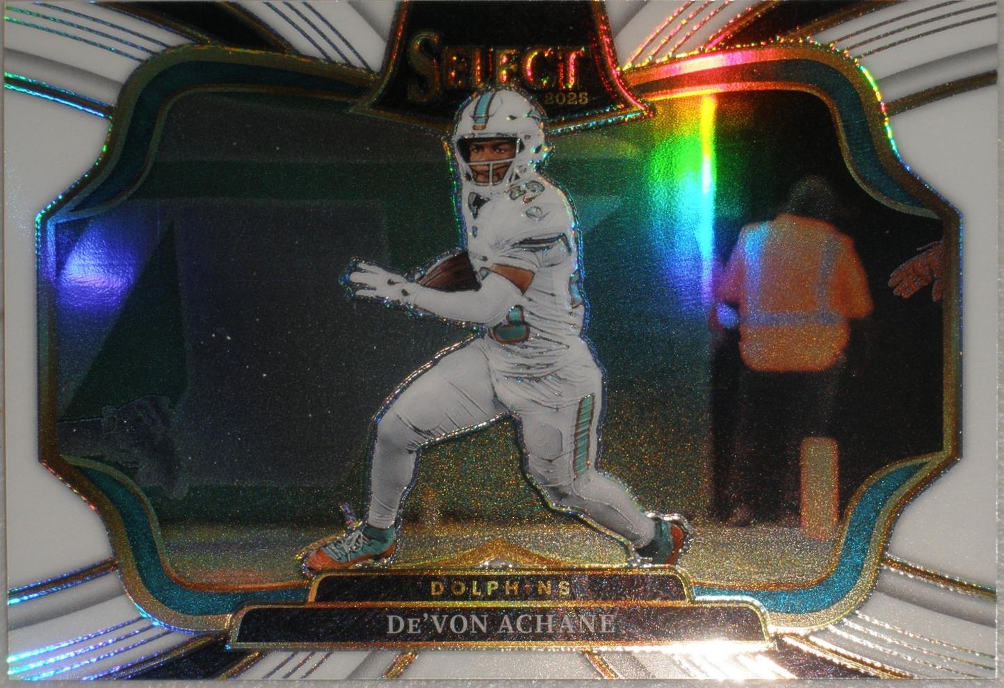 De'Von Achane [White Prizm] #481