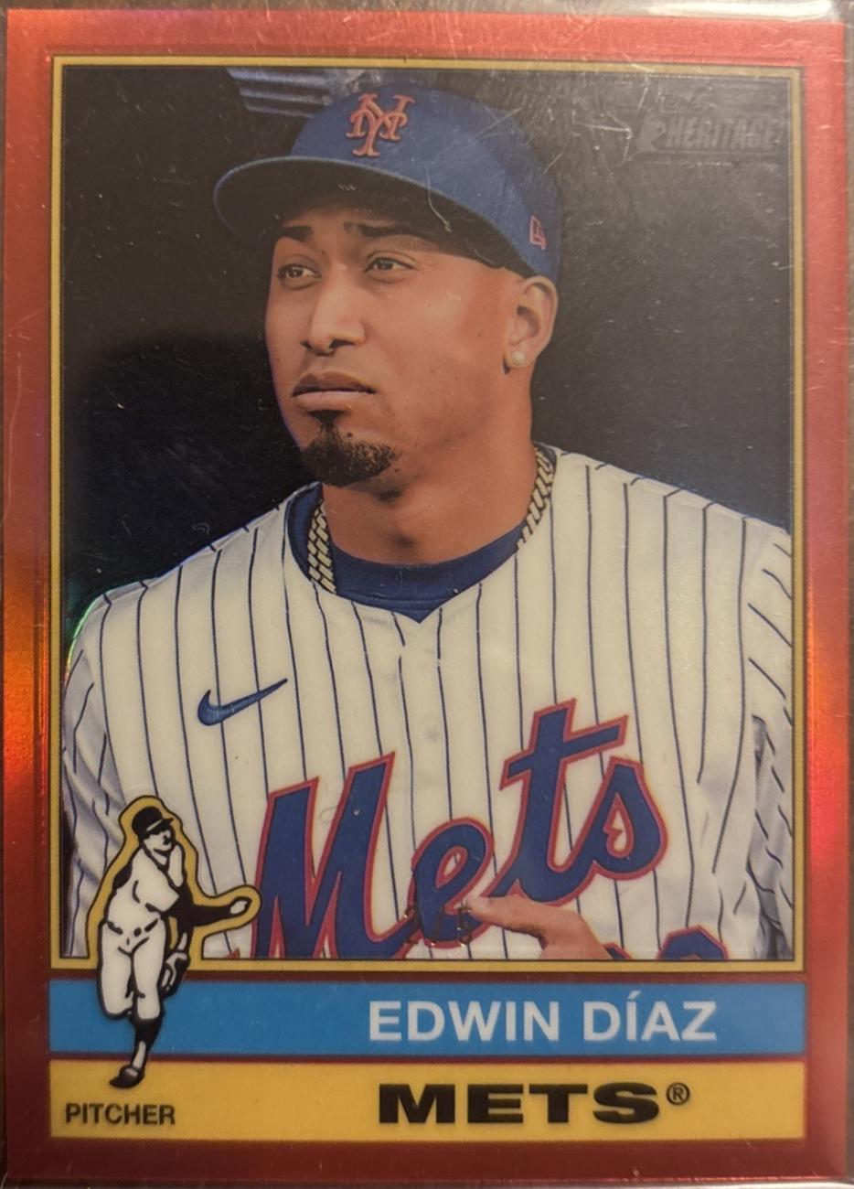 Edwin Diaz [Red Chrome Variation] #243