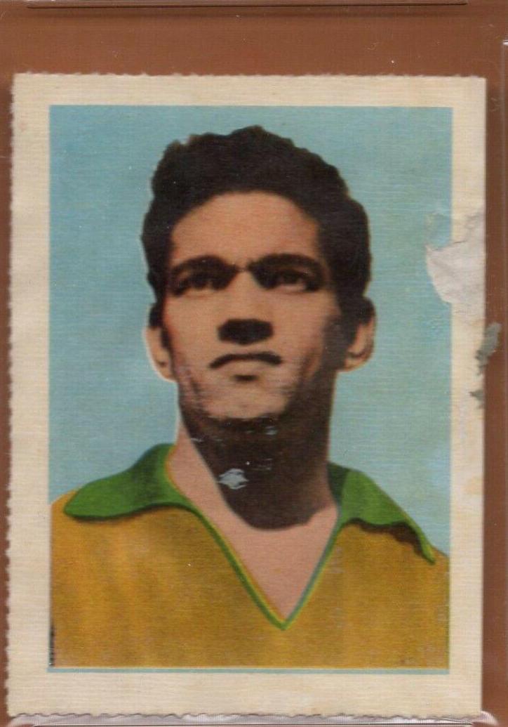 Garrincha [Black Number Perforated] #7 Soccer Cards 1958 Editora Aquarela Ltda