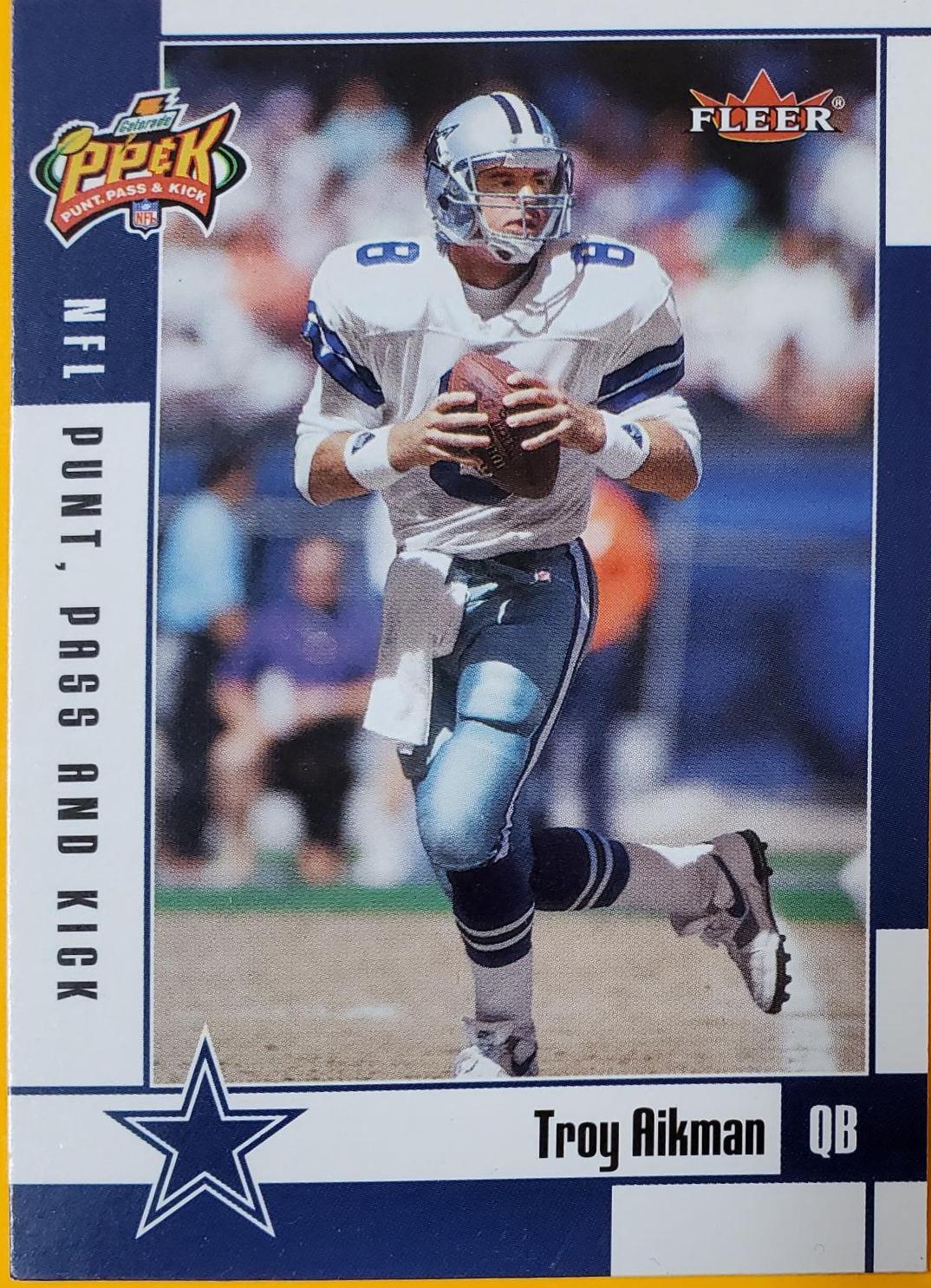 Troy Aikman #1 Football Cards 2002 Fleer