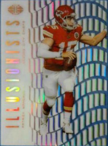 Patrick Mahomes II Football Cards 2018 Panini Illusions Illusionists