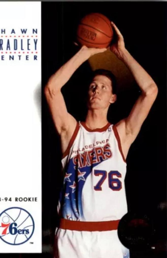 Shawn Bradley #188 Basketball Cards 1993 Skybox Premium