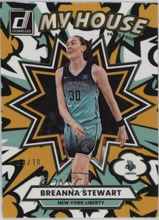 Breanna Stewart
