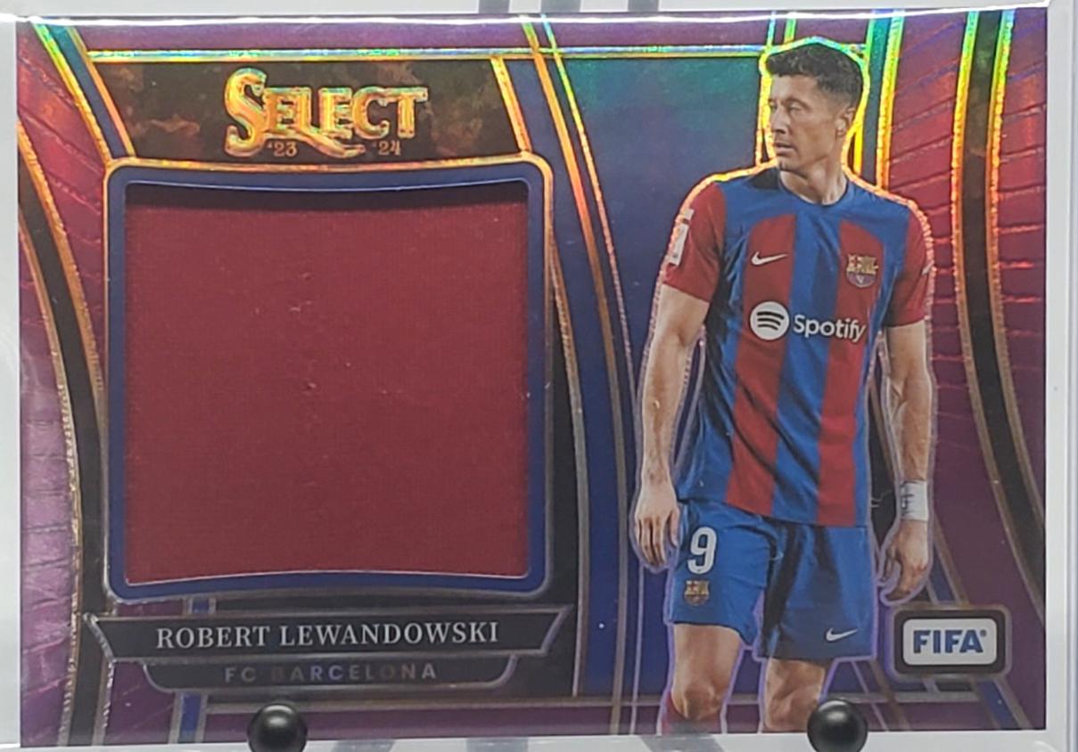 Robert Lewandowski #JS-RL 2023 Panini Select FIFA Jumbo Swatch