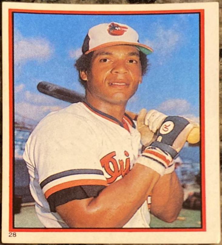 Ken Singleton #28 Baseball Cards 1983 Topps Stickers