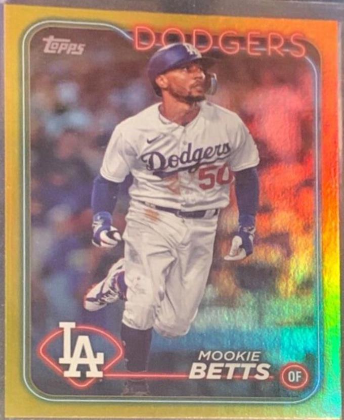Mookie Betts [Gold Foil] (2024 Topps)