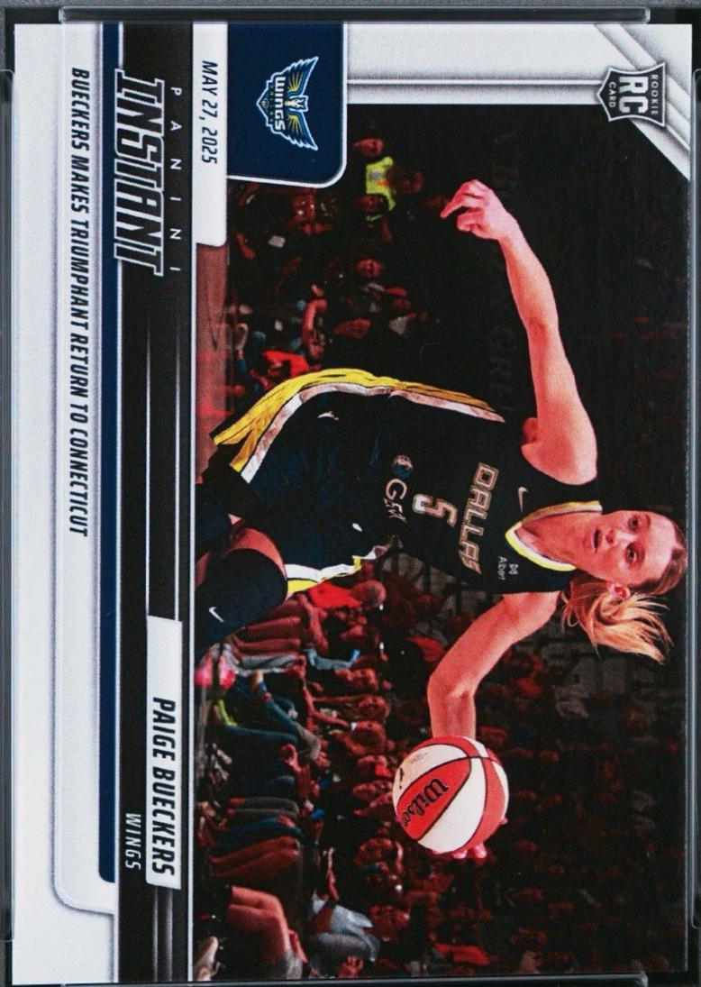 Paige Bueckers #33 2025 Panini Instant WNBA