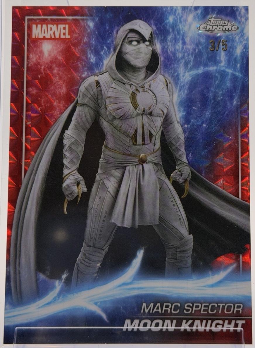 Moon Knight [Red Geometric Refractor] #129