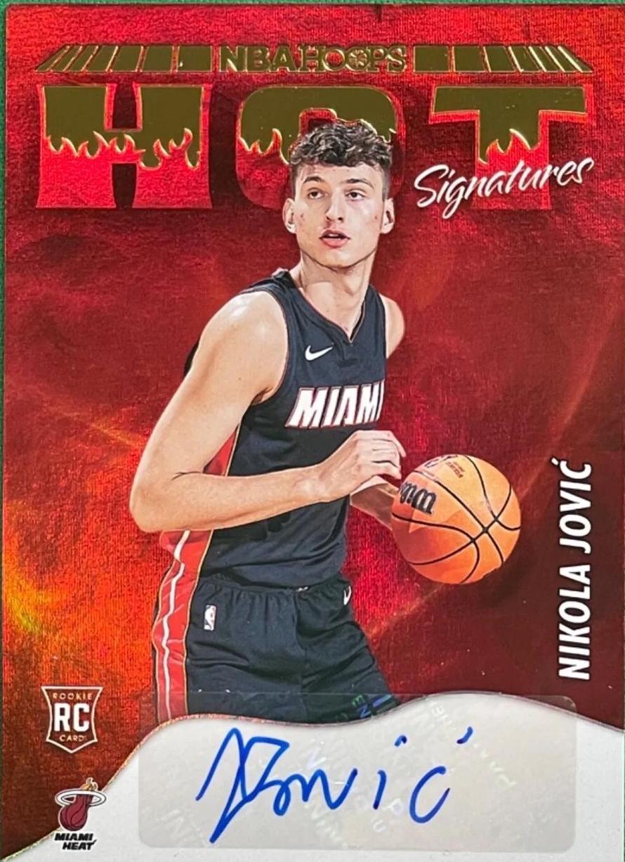Nikola Jovic #HSR-NKJ Basketball Cards 2022 Panini Hoops Hot Signatures Rookies