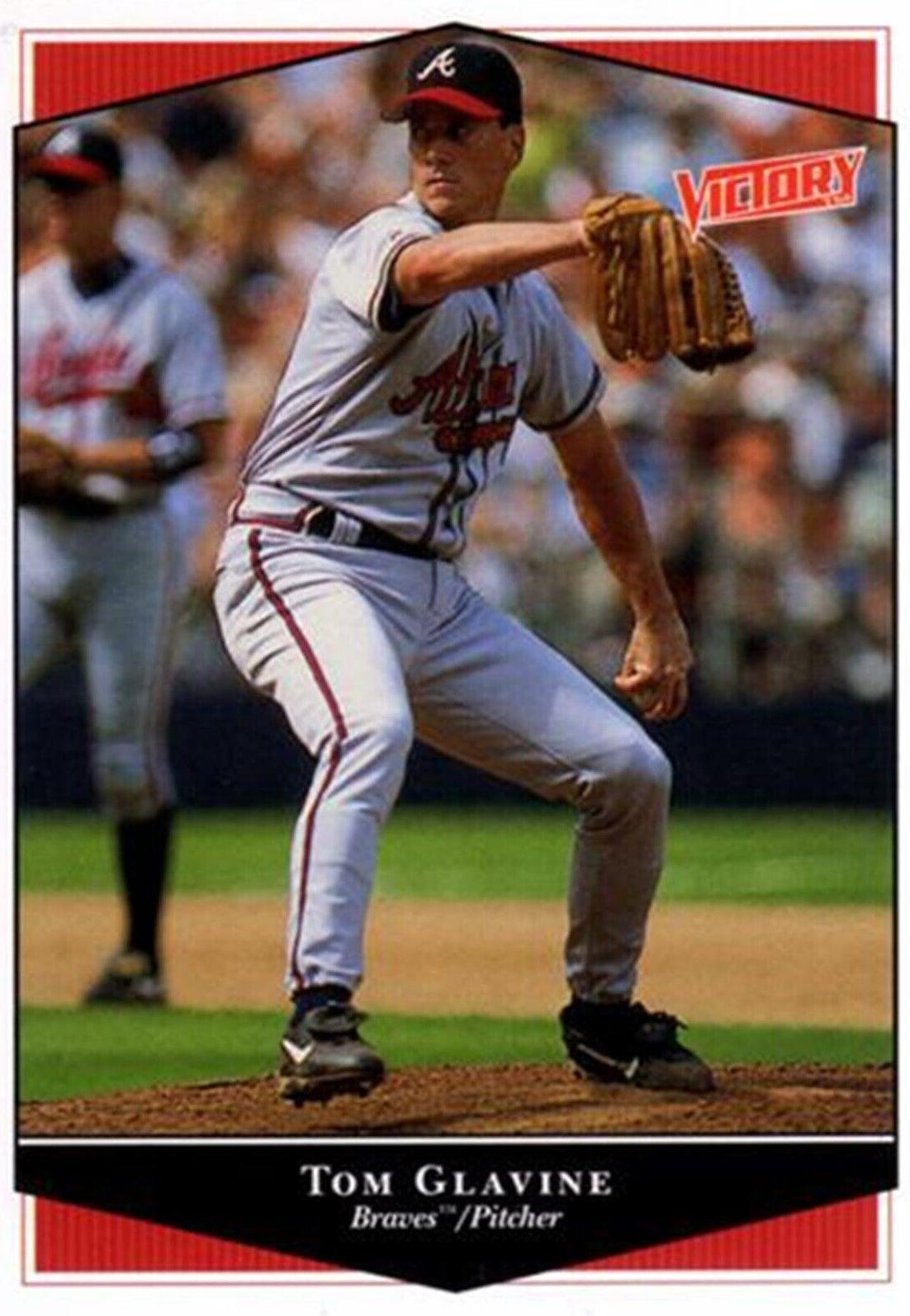 Tom Glavine #34 Baseball Cards 1999 Upper Deck Victory
