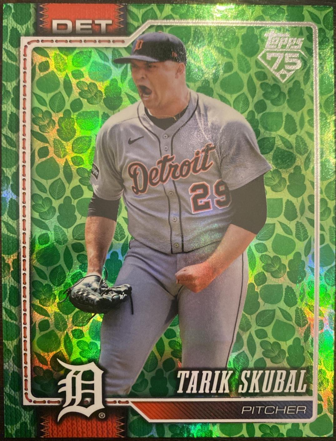 2026 Topps Tarik Skubal [Holiday Green] #300 card