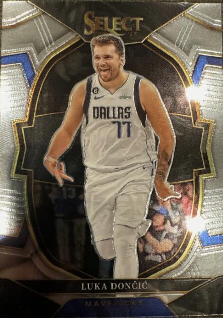 Luka Doncic #51 Basketball Cards 2022 Panini Select