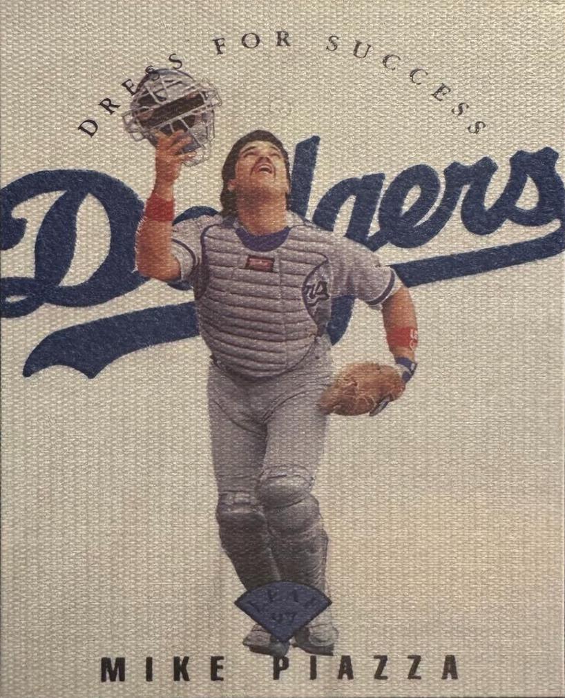 Mike Piazza #8 Baseball Cards 1997 Leaf