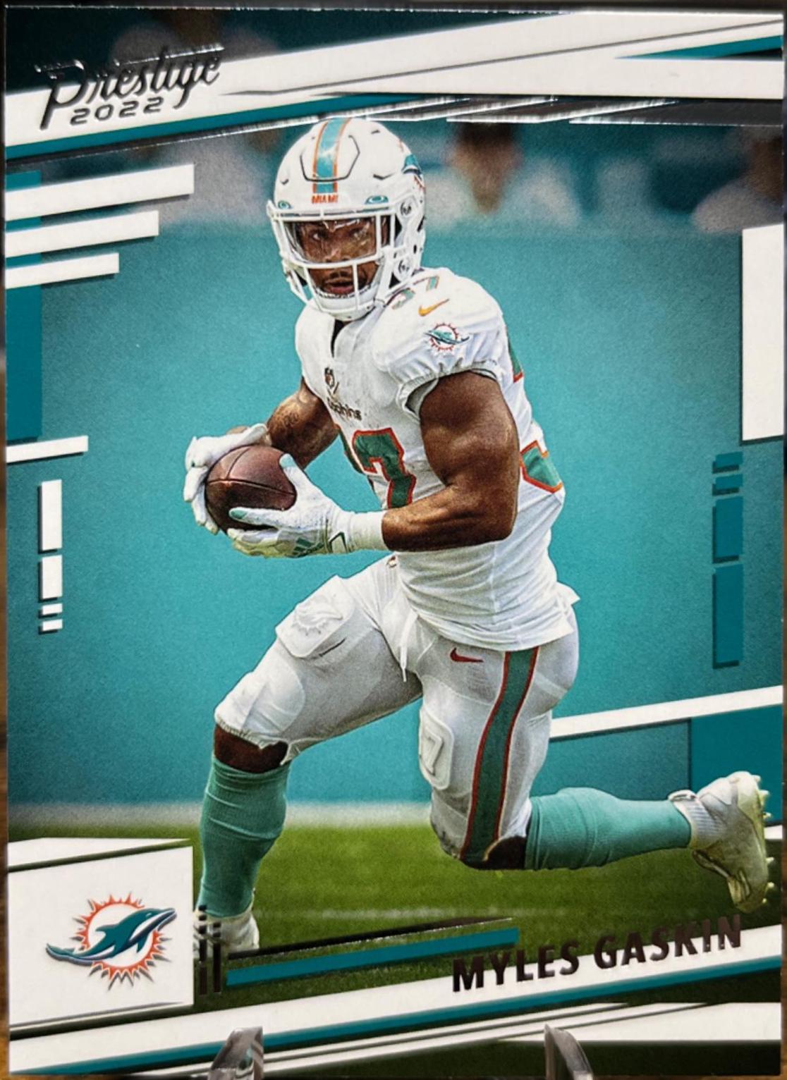 Myles Gaskin #181 Football Cards 2022 Panini Prestige