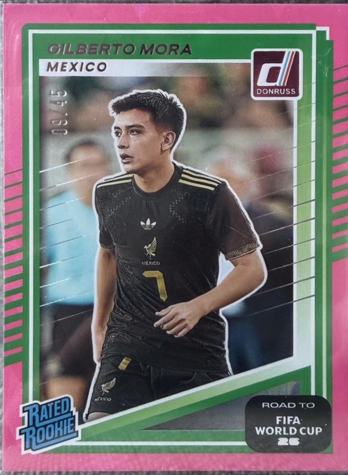 Gilberto Mora [Pink Cubic] #214