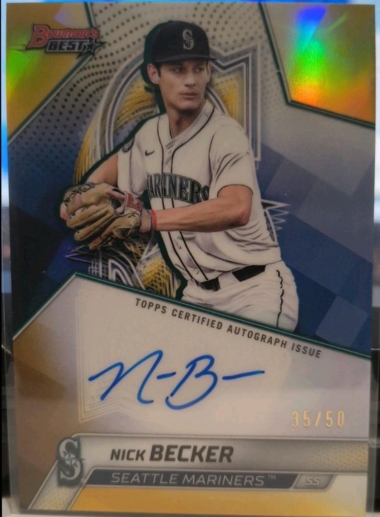 Nick Becker [Gold Refractor] #B25-NB