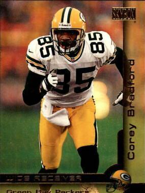 Corey Bradford #106 Football Cards 2000 Skybox