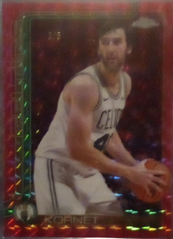 Luke Kornet [Red Geometric Refractor] #37