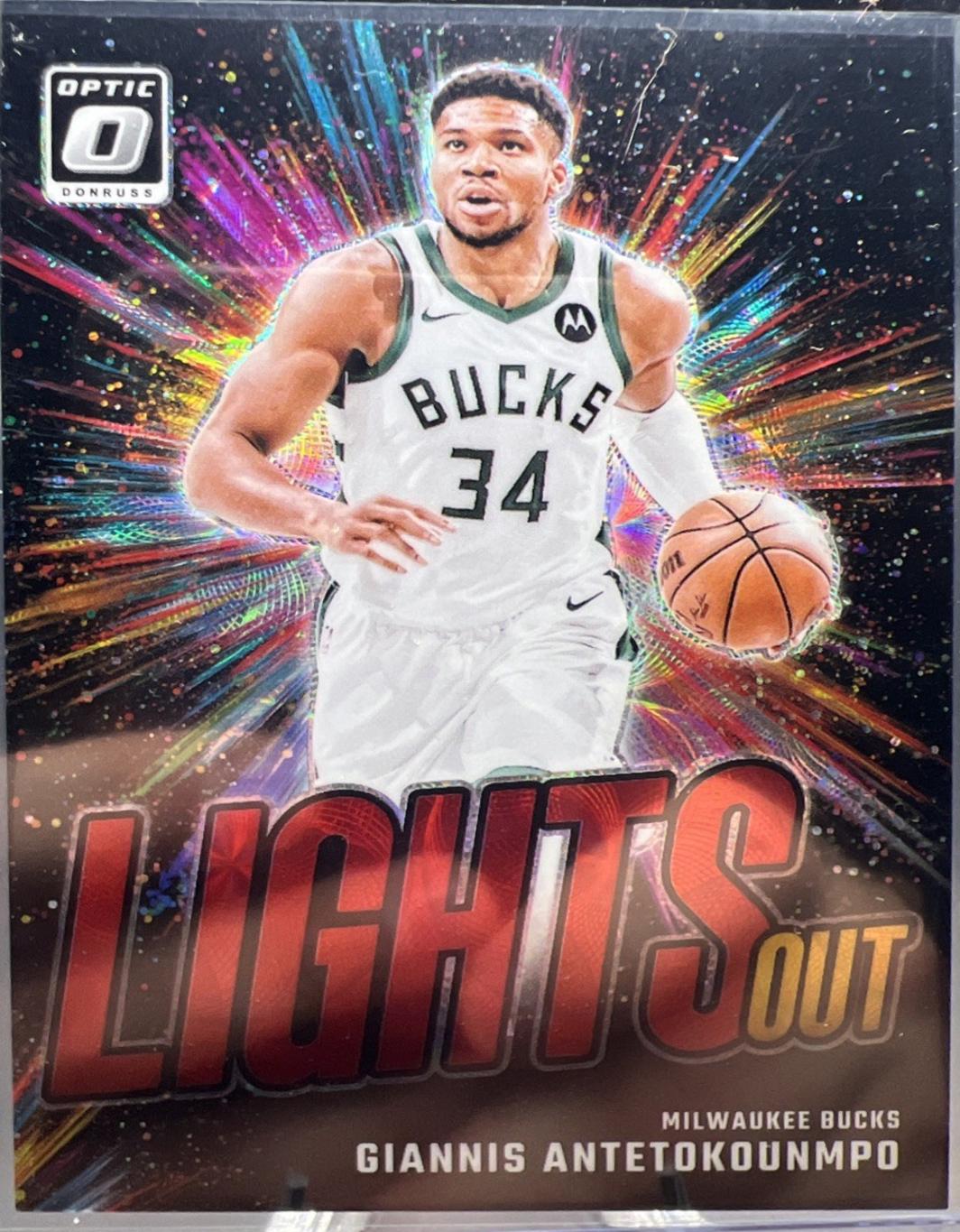 Giannis Antetokounmpo [Red Gold International] #10