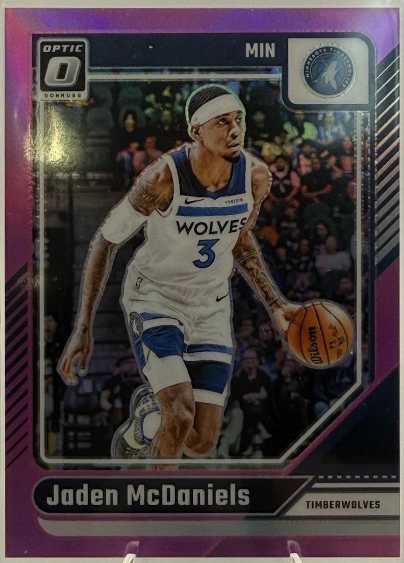 Jaden McDaniels [Pink] #40