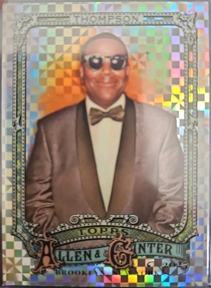 Kenan Thompson [X-Fractor Chrome Variation] #277