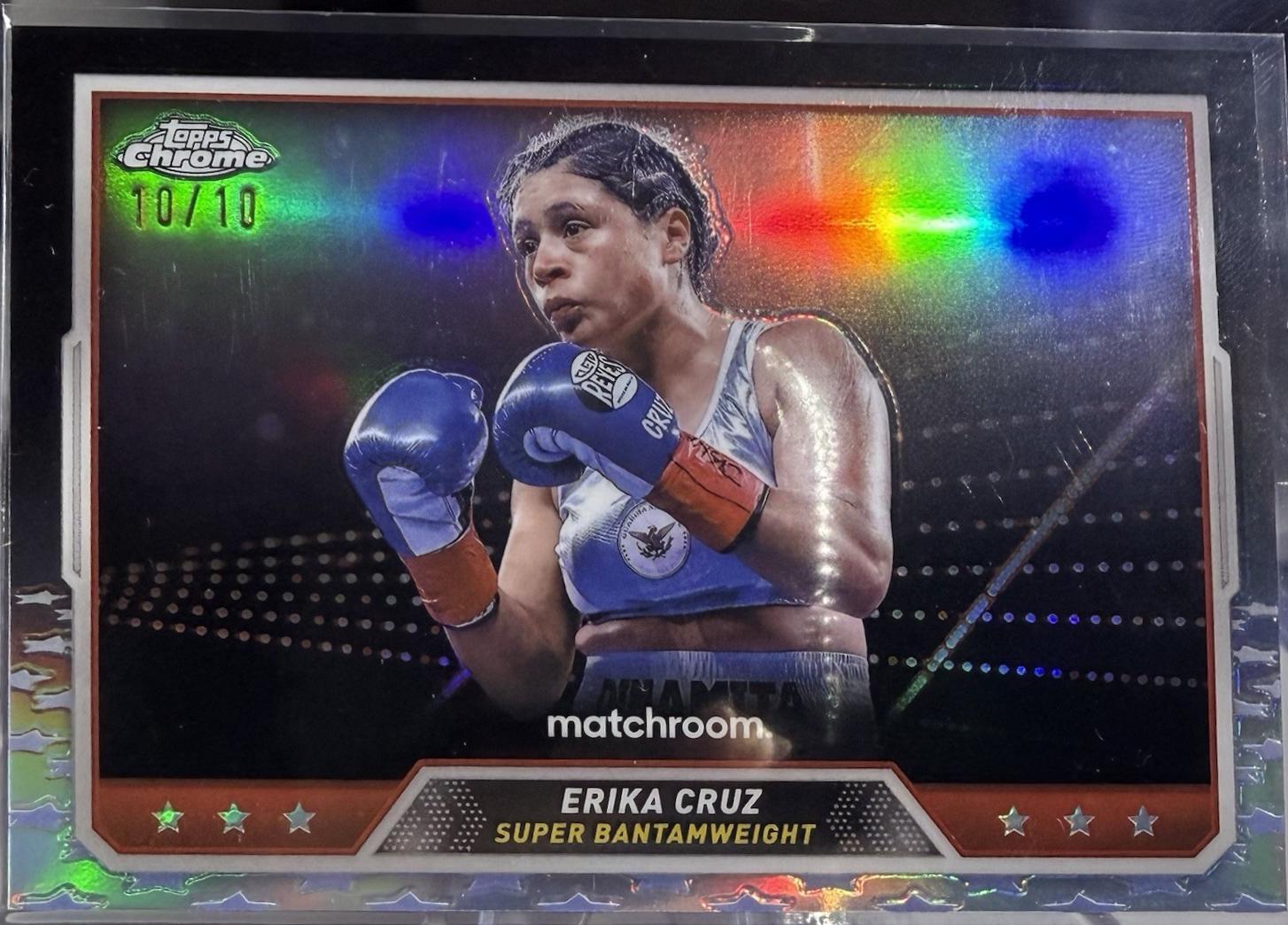 Erika Cruz [Black Refractor] #92