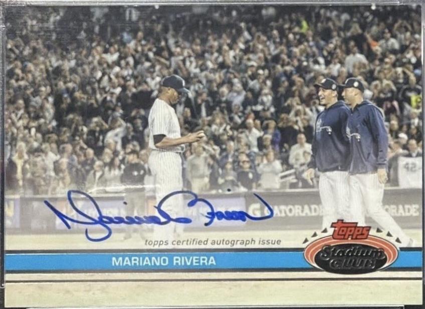 Mariano Rivera #DVA-MR Baseball Cards 2023 Stadium Club 1991 Design Variation Autographs