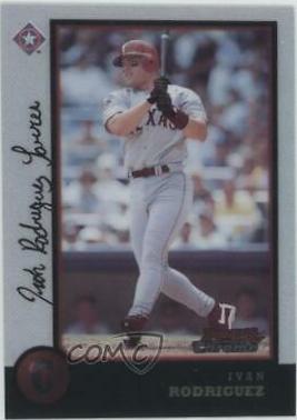 Ivan Rodriguez #4 Baseball Cards 1998 Bowman Chrome
