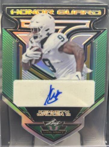 Kenneth Walker III #HG-KW1 2022 Leaf Valiant Autographs Honor Guard Football