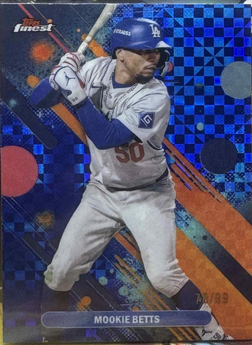 Mookie Betts [Blue Checkerboard Refractor] #7