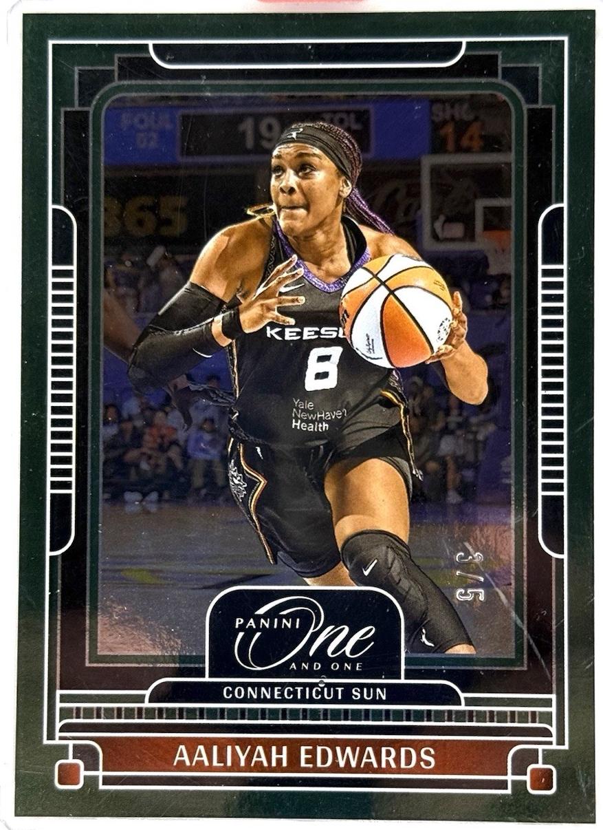 Aaliyah Edwards [Holo Emerald] #2