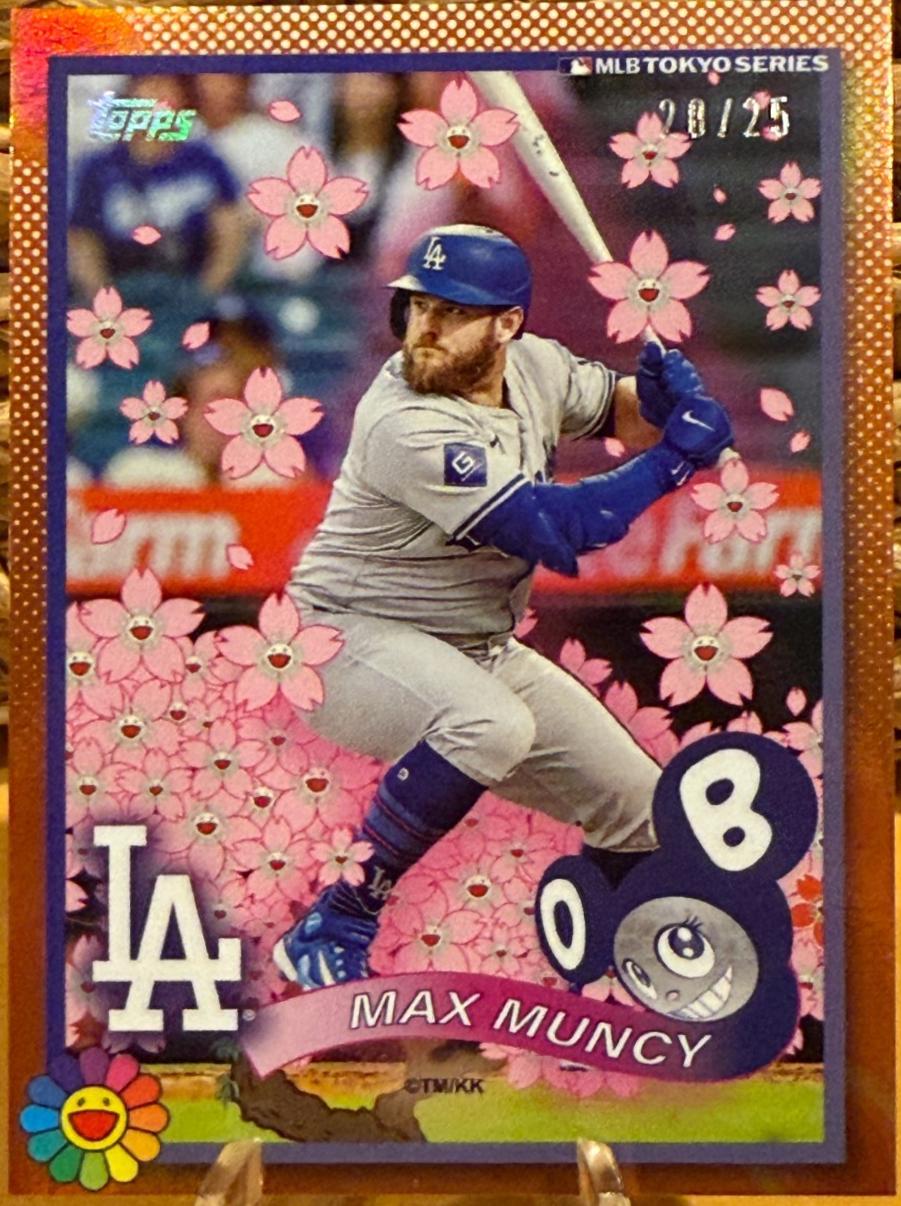 Max Muncy [Orange Foil] #23