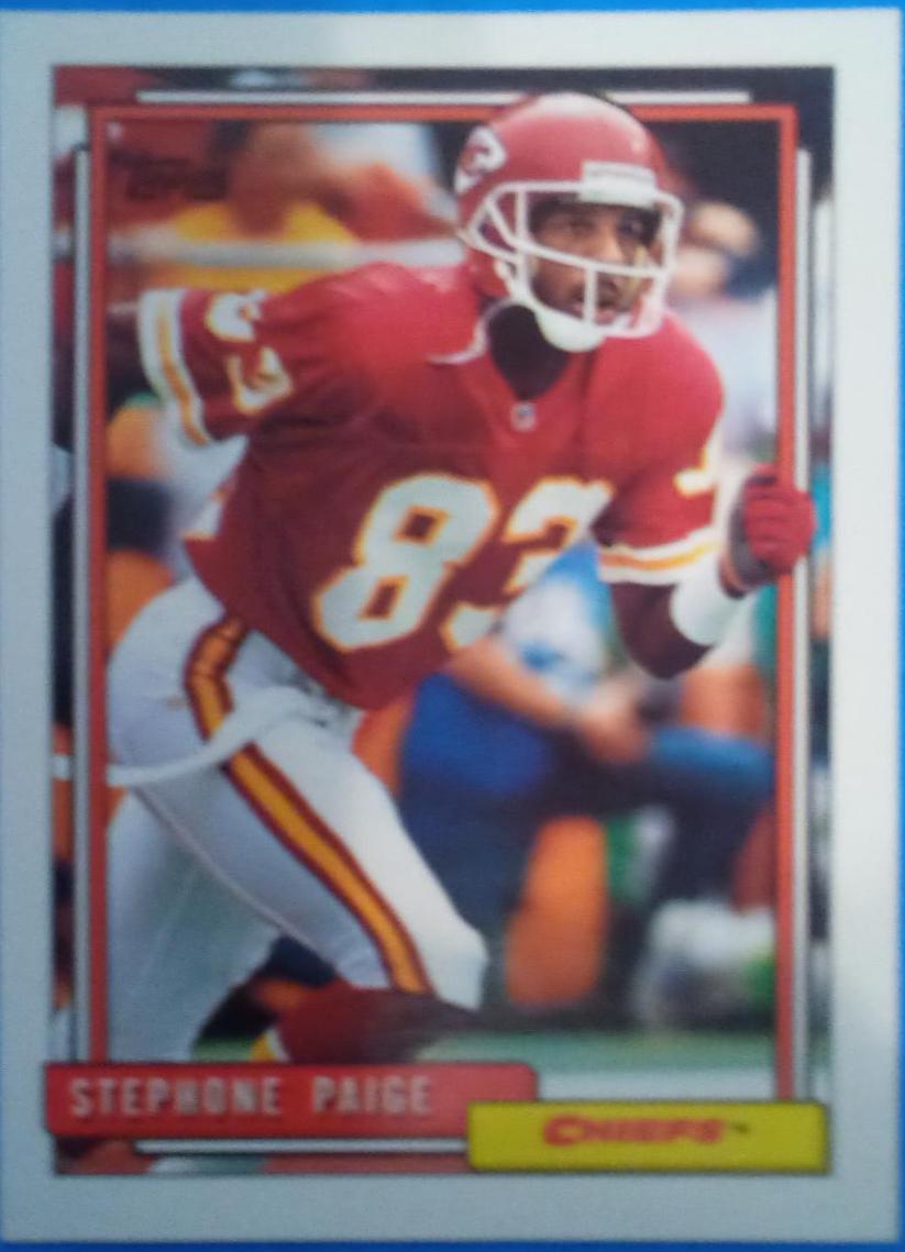 Stephone Paige #15 Football Cards 1992 Topps