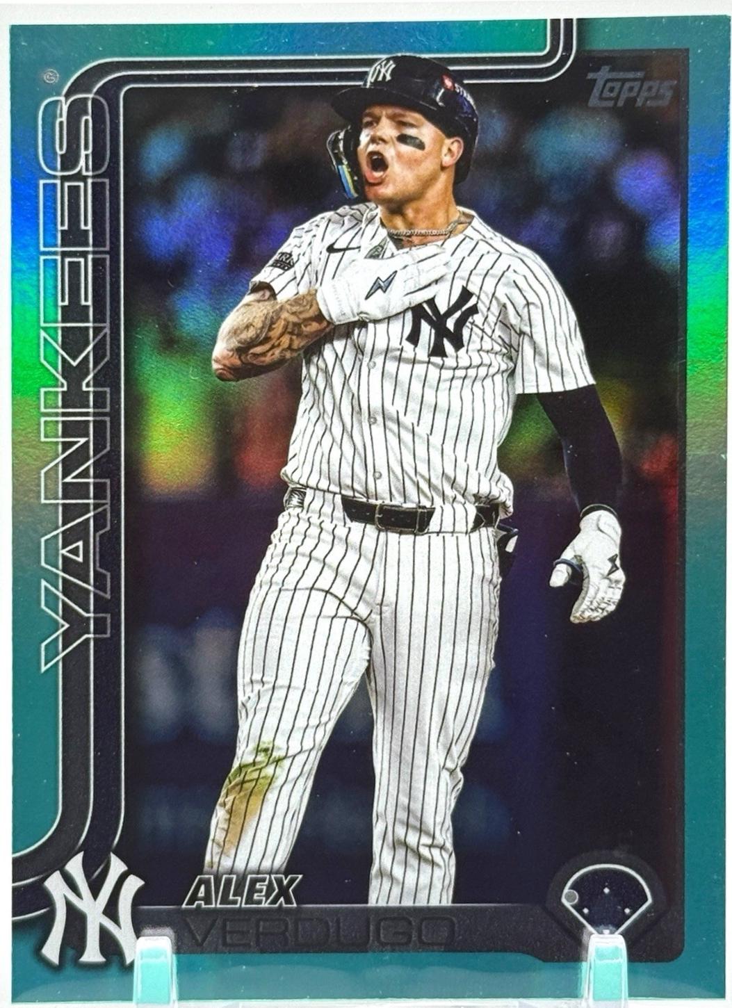 Alex Verdugo [Aqua Rainbow Foil] #392