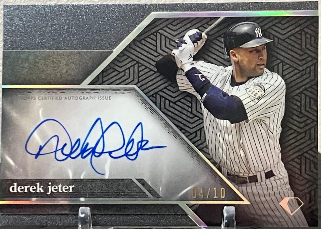 Derek Jeter [Black] #ACC-DJ