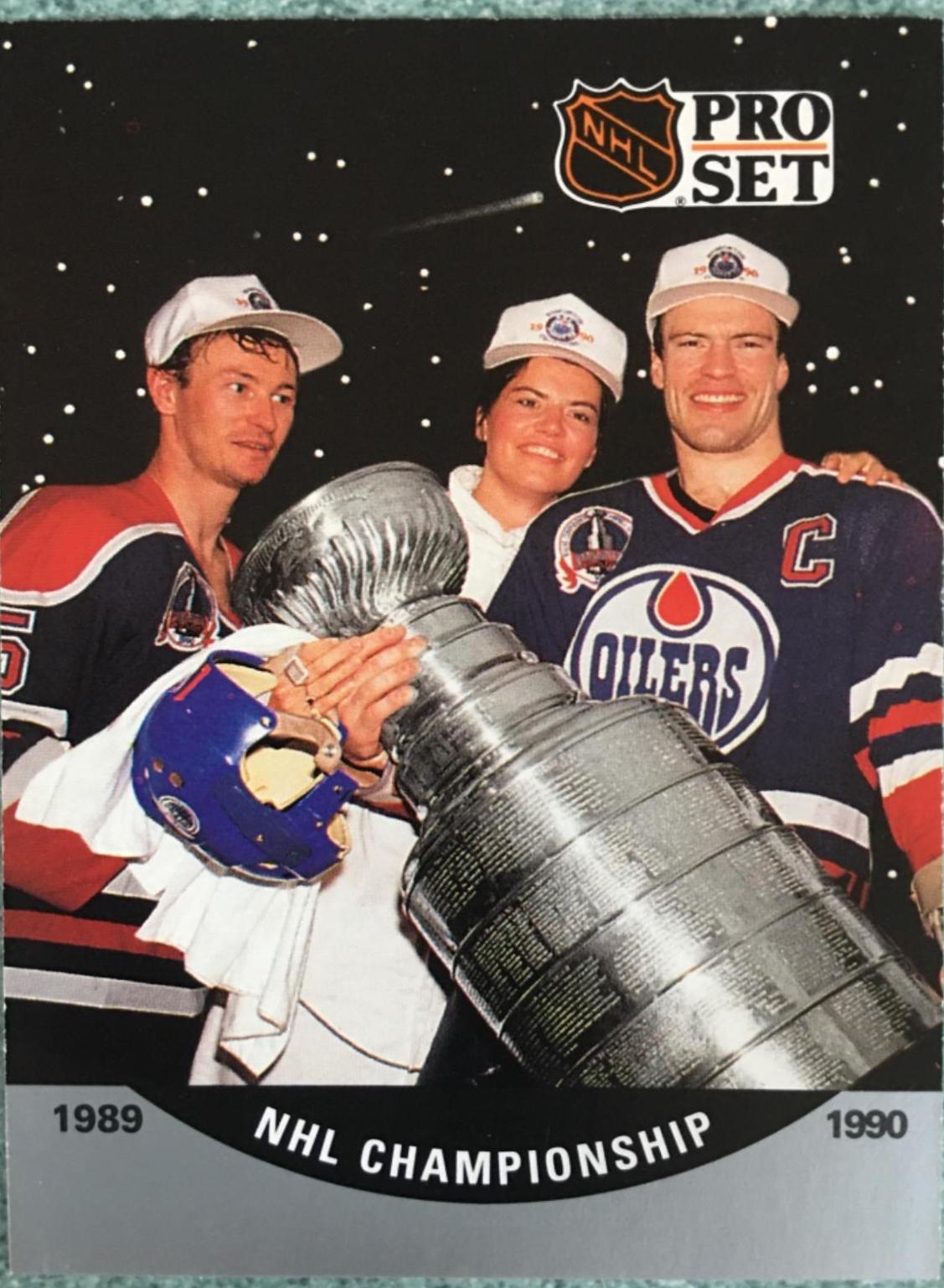 Mark Messier and wife #704 Hockey Cards 1990 Pro Set