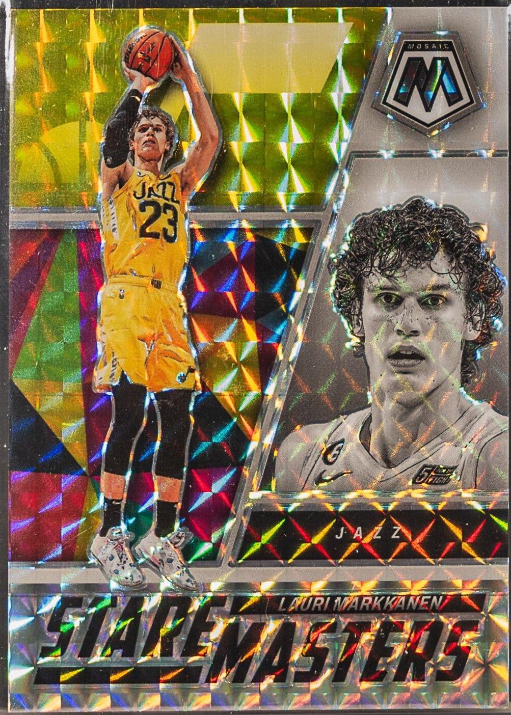 Lauri Markkanen [White] #22